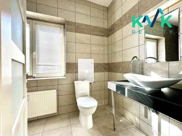 Pronájem bytu 1+kk, Karlovy Vary, Spojovací, 22 m2