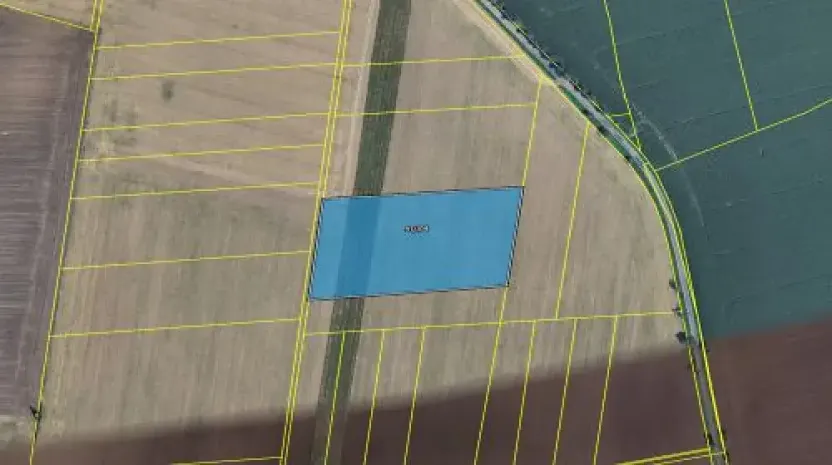 Prodej pole, Dubany, 12008 m2