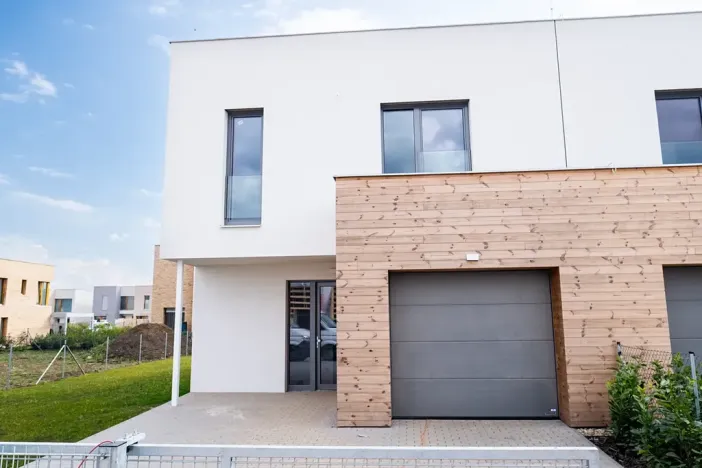 Prodej rodinného domu, Praha - Horní Počernice, Krotitelů, 147 m2