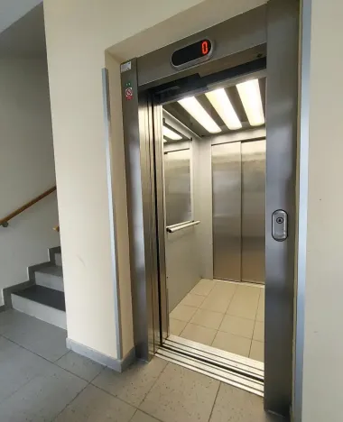 Pronájem bytu 1+kk, Praha - Hostivař, Bratislavská, 44 m2