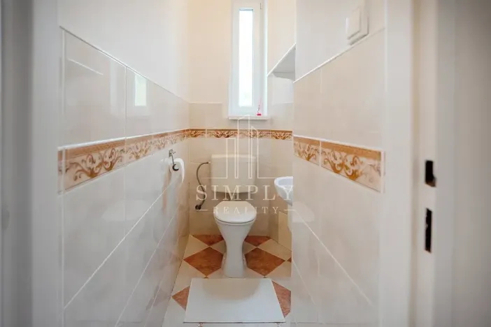 Prodej činžovního domu, Říčany, Legií, 500 m2