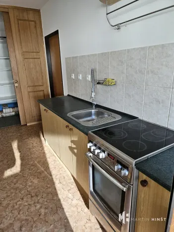 Pronájem bytu 1+1, Praha - Dolní Měcholupy, Kutnohorská, 25 m2