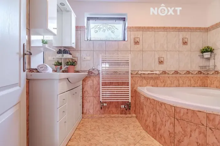 Prodej rodinného domu, Větřní, U Studánky, 199 m2