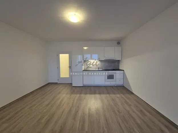 Pronájem bytu 1+kk, Slavkov u Brna, 31 m2