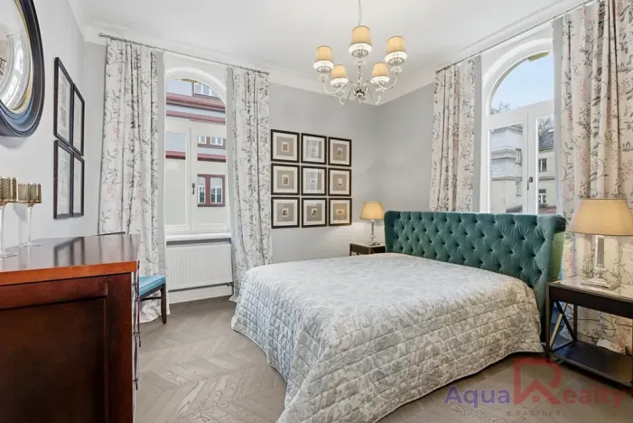 Prodej bytu 2+kk, Karlovy Vary, Svahová, 69 m2