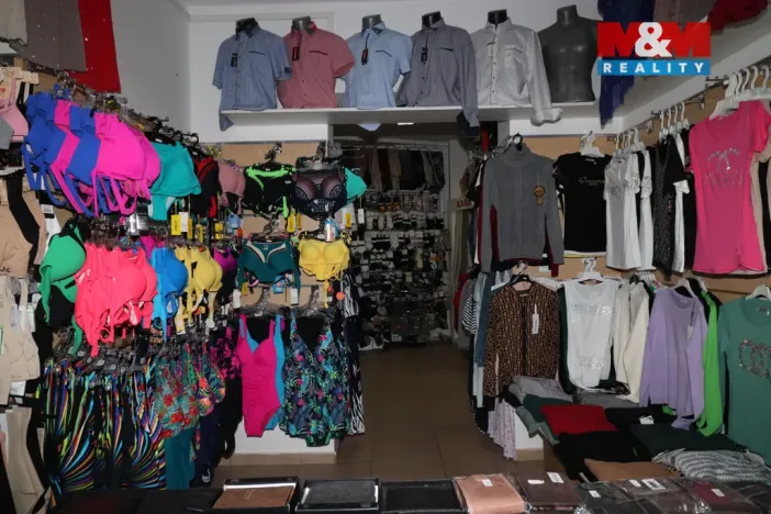 Pronájem obchodního prostoru, Cheb, Svobody, 120 m2