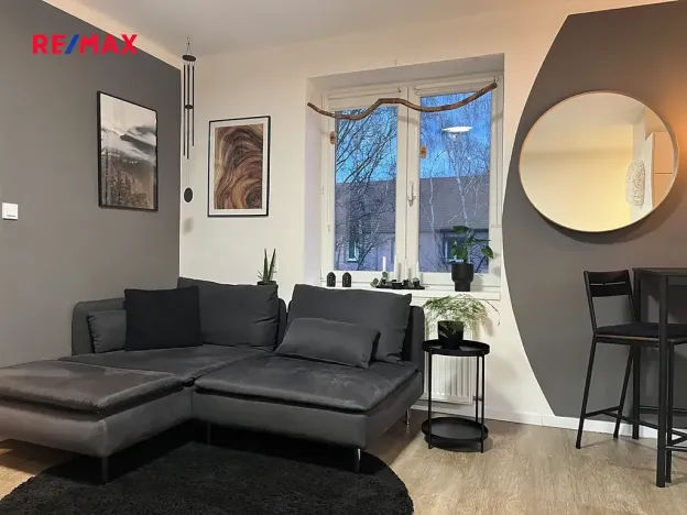 Pronájem bytu 2+kk, Kladno, U výtopny, 42 m2