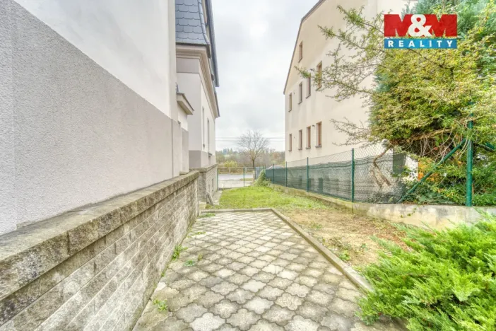 Pronájem bytu 2+kk, Plzeň - Doudlevce, Šípková, 47 m2