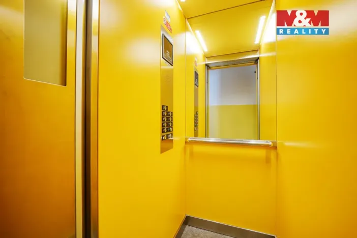 Pronájem bytu 1+1, Rokycany - Nové Město, Pod Ohradou, 35 m2