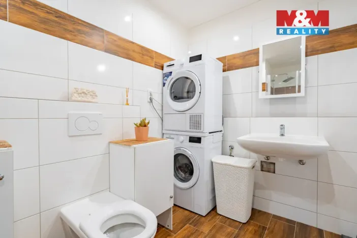 Prodej bytu 3+1, Písek - Pražské Předměstí, Na Pěníku, 67 m2