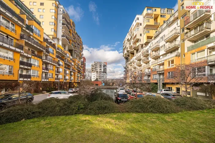 Prodej bytu 3+kk, Praha - Vysočany, Pod Harfou, 80 m2