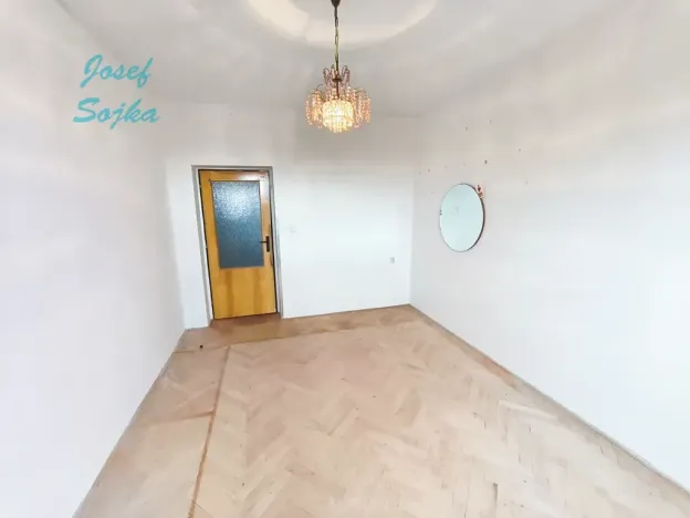 Prodej bytu 3+1, Bystřice nad Pernštejnem, Černý vršek, 72 m2