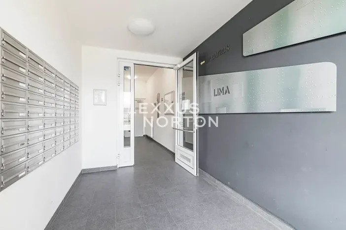 Prodej bytu 2+kk, Praha - Kbely, Sedlářova, 52 m2