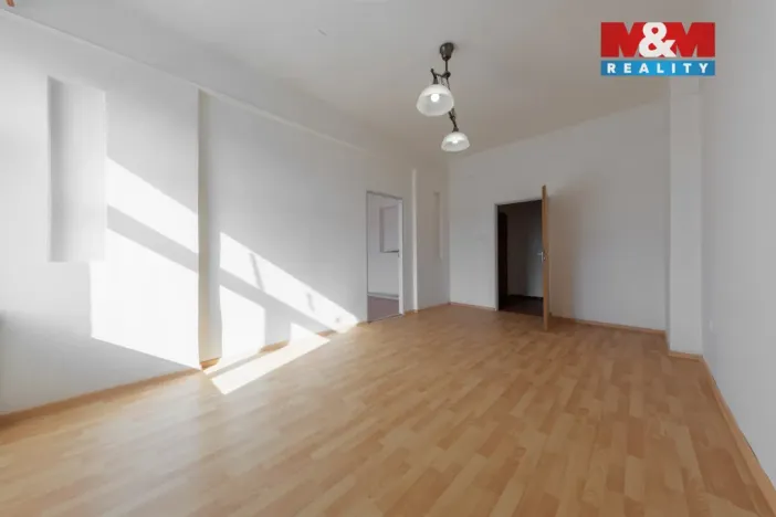 Pronájem bytu 3+1, Cheb, 26. dubna, 80 m2