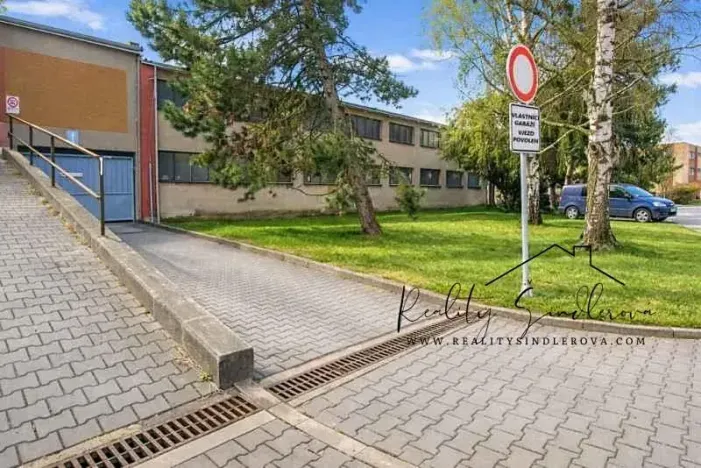 Pronájem garáže, Přerov, 16 m2