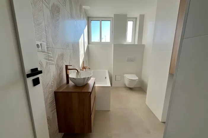 Pronájem bytu 2+kk, Hradec Králové, Střelecká, 59 m2