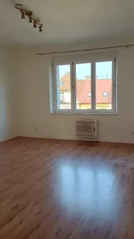 Pronájem bytu 2+kk, Plzeň, Suvorovova, 50 m2