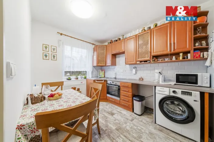 Prodej rodinného domu, Dolní Čermná, 220 m2