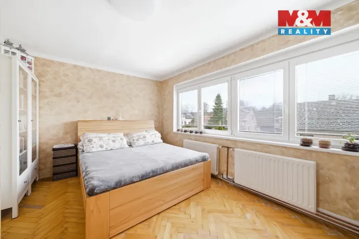 Prodej rodinného domu, Dolní Čermná, 220 m2