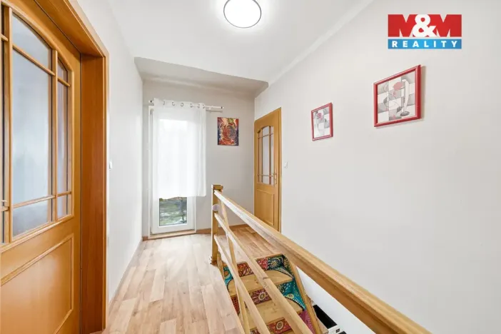 Prodej rodinného domu, Dolní Čermná, 220 m2