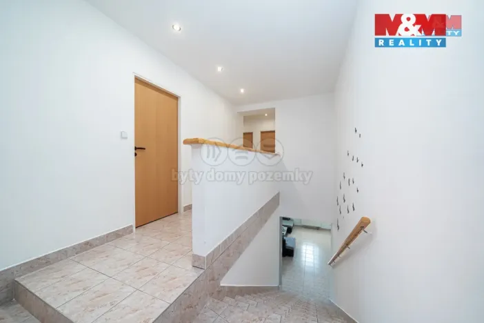 Prodej rodinného domu, Čelechovice na Hané - Studenec, 241 m2