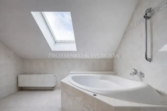 Prodej ubytování, Mělník, Českolipská, 418 m2