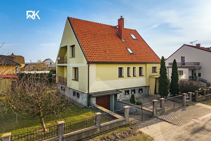 Prodej rodinného domu, Veltruby, Nová, 235 m2