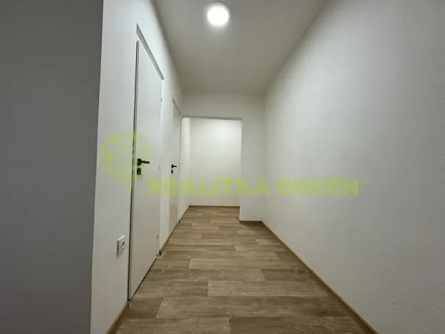 Pronájem bytu 2+1, Vsetín, Luh, 53 m2