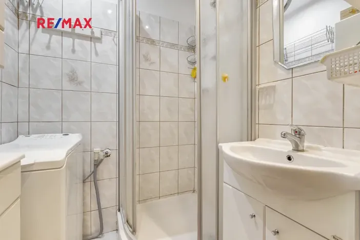 Prodej bytu 2+1, Karlovy Vary, I. P. Pavlova, 54 m2