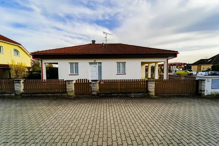 Prodej rodinného domu, Kosmonosy, Květinová, 126 m2