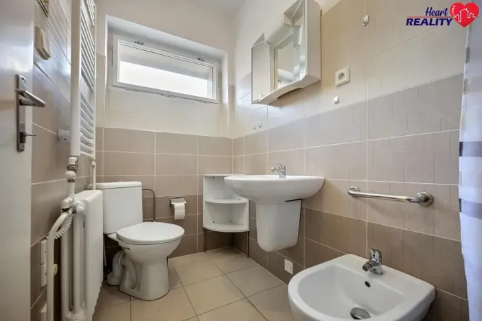 Prodej rodinného domu, Kravaře, Nábřežní, 200 m2