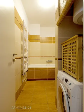 Pronájem bytu 3+kk, Praha - Vinohrady, Sobotecká, 65 m2