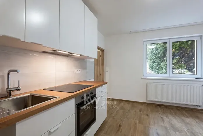 Pronájem bytu 2+kk, Praha - Chodov, Zakouřilova, 31 m2