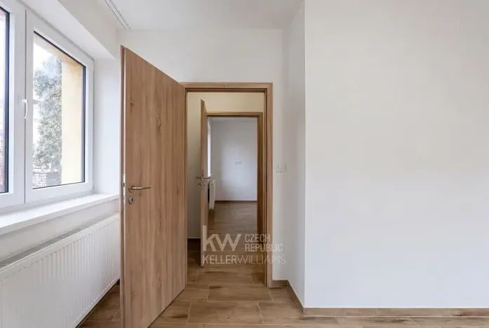 Pronájem bytu 2+kk, Praha - Chodov, Zakouřilova, 31 m2