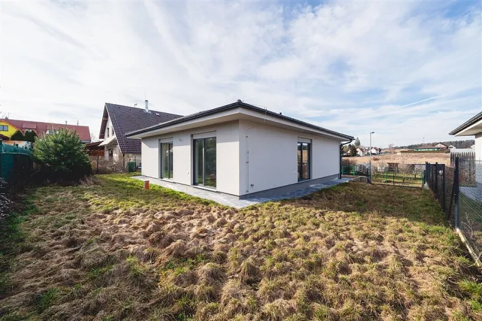 Prodej rodinného domu, Líně, Družstevní, 100 m2