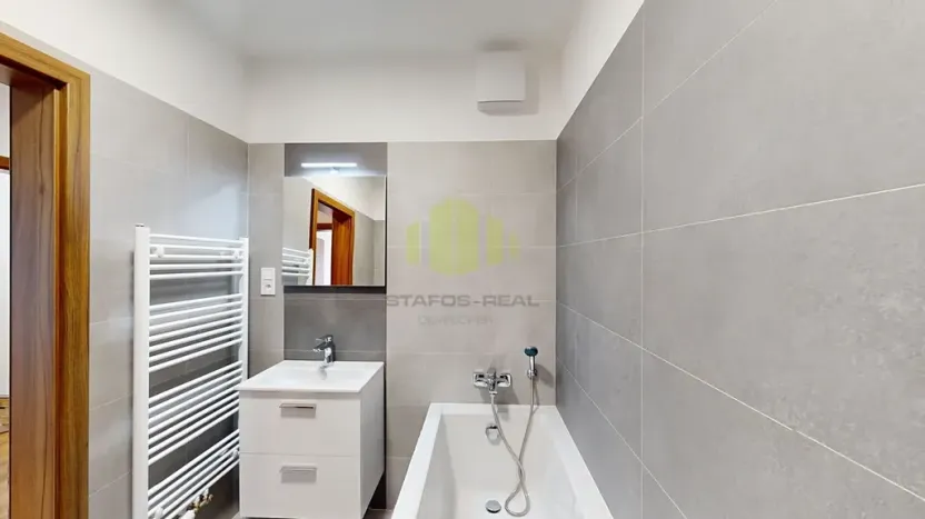 Pronájem bytu 2+kk, Olomouc, Topolová, 56 m2