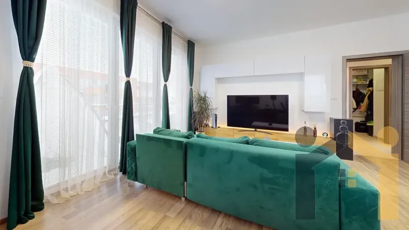 Prodej bytu 2+kk, Praha - Letňany, Hlučkova, 63 m2