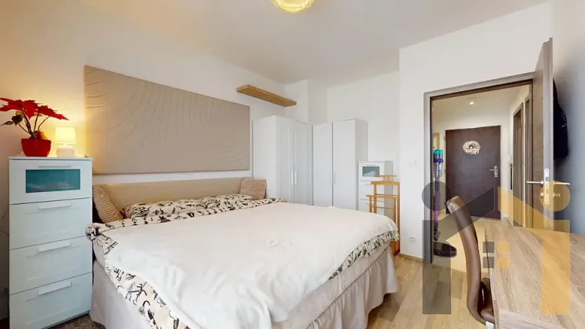 Prodej bytu 2+kk, Praha - Letňany, Hlučkova, 63 m2