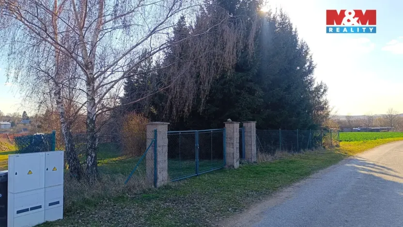 Prodej pozemku pro bydlení, Senožaty, 653 m2