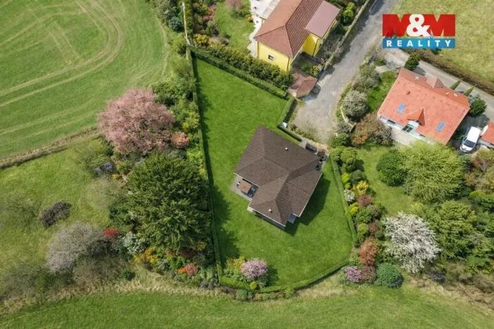 Prodej pozemku pro bydlení, Radějovice - Olešky, 1016 m2