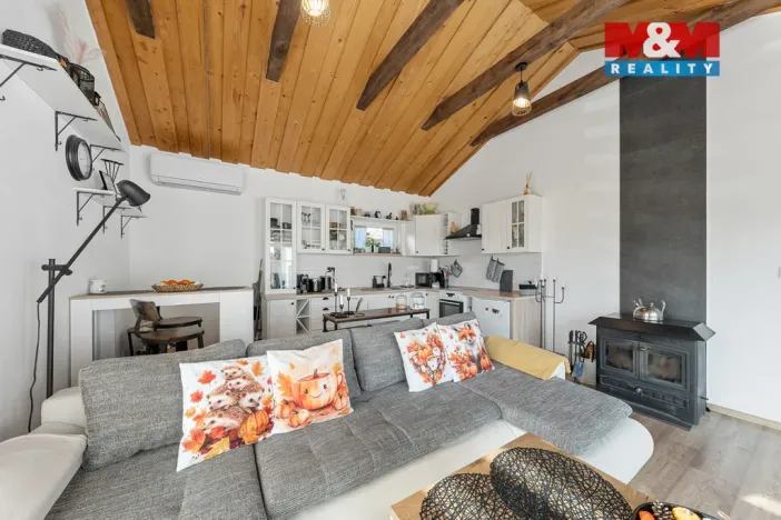 Prodej rodinného domu, Huntířov, 207 m2