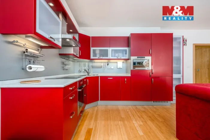 Prodej bytu 2+kk, Praha - Kobylisy, U třešňovky, 57 m2