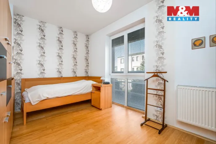 Prodej bytu 2+kk, Praha - Kobylisy, U třešňovky, 57 m2