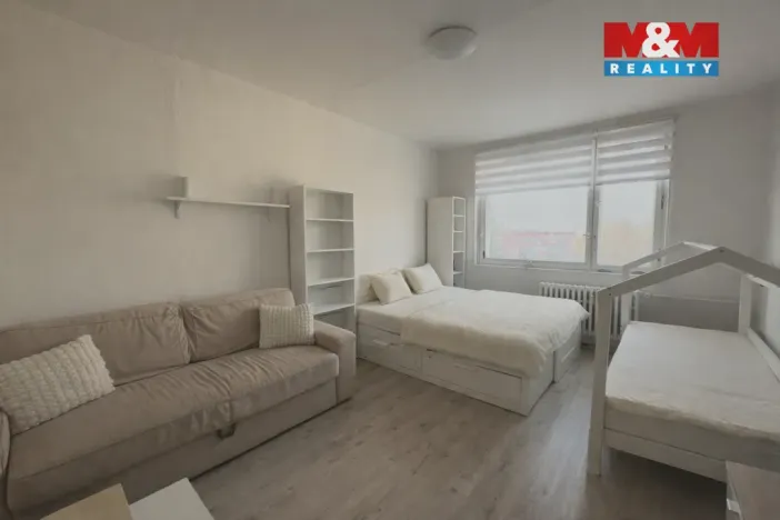 Pronájem bytu 2+1, Olomouc - Neředín, Fragnerova, 50 m2