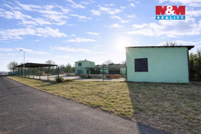 Pronájem výrobních prostor, Senice na Hané, Hliníky, 1030 m2