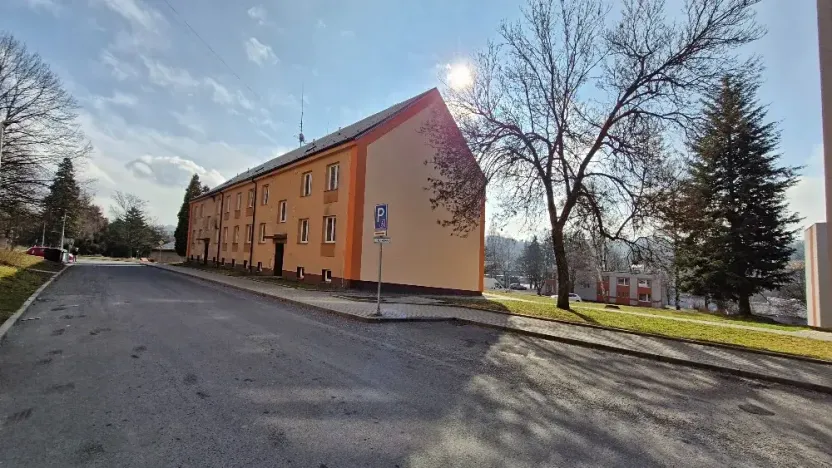 Prodej bytu 3+1, Břidličná, Dlouhá, 58 m2