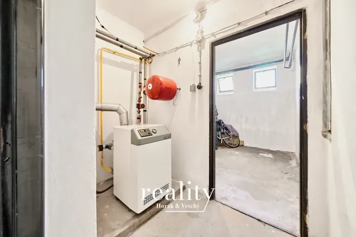 Prodej bytu 3+1, Šumná, 69 m2