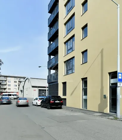 Prodej bytu 3+kk, Praha - Vysočany, V Předním Hloubětíně, 67 m2