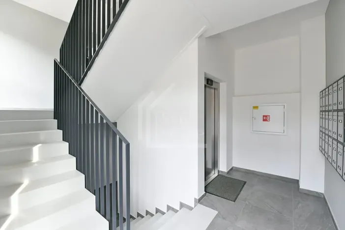 Prodej bytu 2+kk, Praha - Vysočany, V Předním Hloubětíně, 57 m2