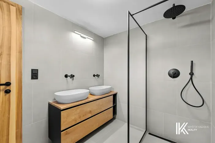 Prodej apartmánu, Mladé Buky, 133 m2